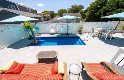 Pet-Friendly Pool Bayside Coastal Cottage - Foto 36