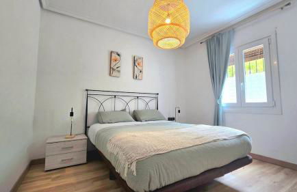 Los Luises barrio de parking gratuito - Foto 1