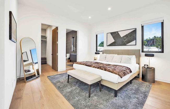 LA Villa by Avantstay Walk to The Grove LA - Photo 42