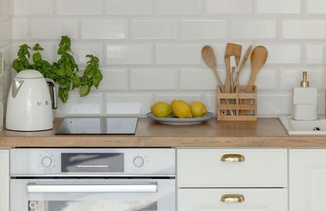 House With a Huge Terrace and a Whirlpool Bathtub - Photo 8