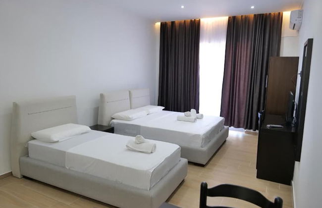 Lux Apartments - Foto 14