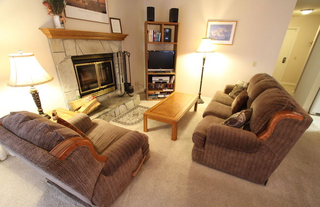 The Summit Condominiums - Foto 16