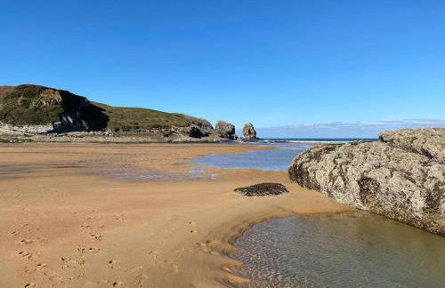 Cabaña de ensueño en el bosque y junto al mar - Foto 9