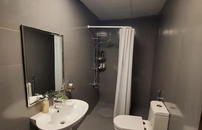 not Available for Booking - Photo 10