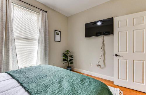 Lakefront Oscar Home with Game Room and Boat Dock! - Foto 17