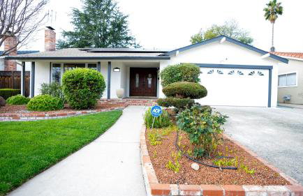 Grand Lux 4BR Prime Location & Serene Yard - Foto 54