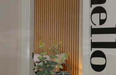 2 Bed 2 Bath Apartment Close to City Ctre Sleeps 5 -Free Parking - Foto 30