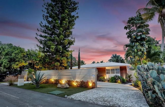 Buddha House 3BR 2BA Home -lush Backyard - Foto 11