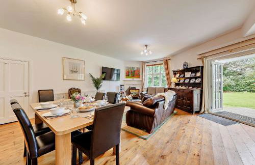 3 Bed in Cemmaes 93080 - Photo 8