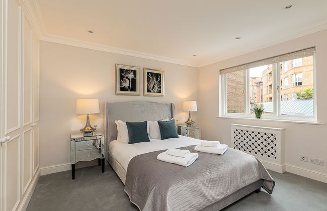 JOIVY Stunning 6-bed house near Harrods in Knightsbridge - Photo 4