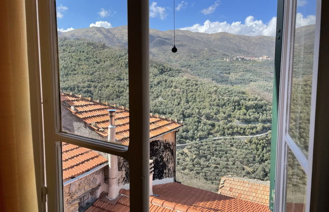 2 bedroom Apartment in Prelà with garden and terrace - Photo 10