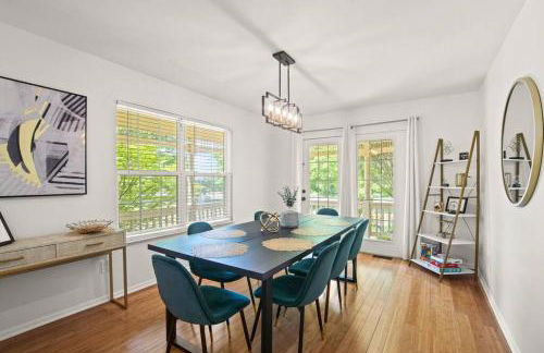 Delight: Bold & Bougie! Sleeps 12! Downtown Boyne - Foto 30