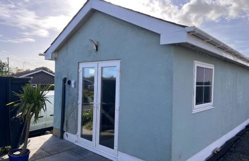 The Cosy Cabin - Photo 3