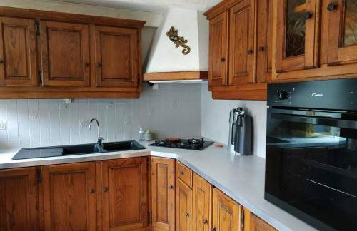 Maison en pierres au cœur d'un village Ardéchois - Photo 4