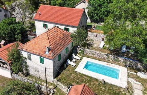 Beautiful Apartment In Hrvace With Wifi - Foto 1