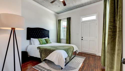 Spring Festival Stay Mid-City w Pool Balcony - Foto 4