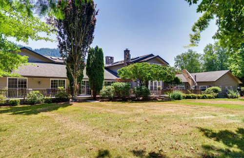 Private Pond and Indoor Pool Grand Arlington Villa! - Foto 44