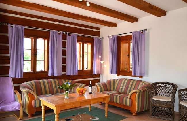 Stupna Holiday Home With Garden - Photo 11