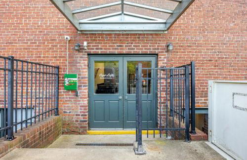 Cozy 1BR Apt in Downtown Richmond, Nearby Attractions - Foto 8