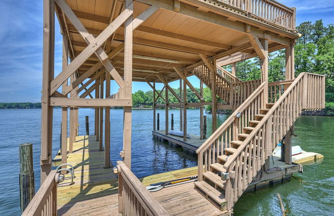 Make a Big Splash in 7BR Lake Norman Home! - Foto 70