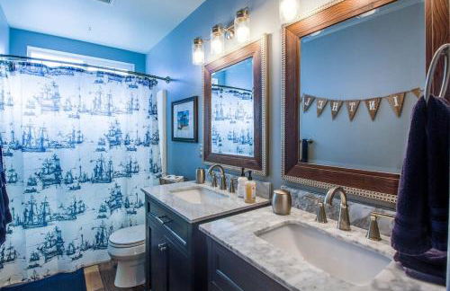 Wildflower Getaway HALF acre yard firepit hot tub bikes Dogs OK - Foto 18