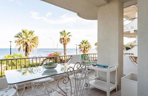 GuestHost - Casa Giovanna Lungomare Sea view - Foto 4