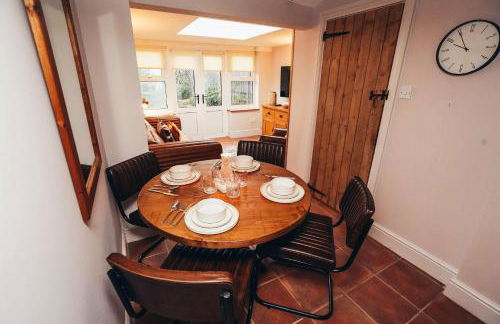 A Lovely Family Cottage in Belper - Photo 32