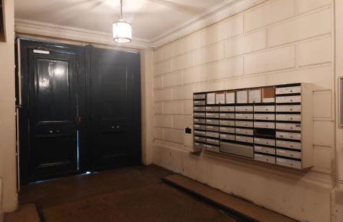 PARIS BASTILLE BERCY GARE DE LYON CHAMBRE CLIMATISEE 9m2 idéal 1 pers ,max 2 pers - Foto 3