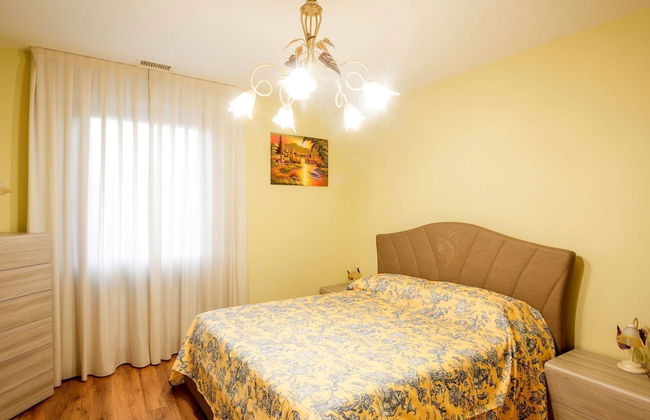 Lakeside Mansion With Pool - Foto 4