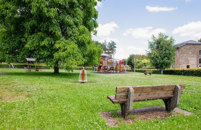 Welcoming Holiday Home in Vresse-sur-semois With Terrace - Photo 33