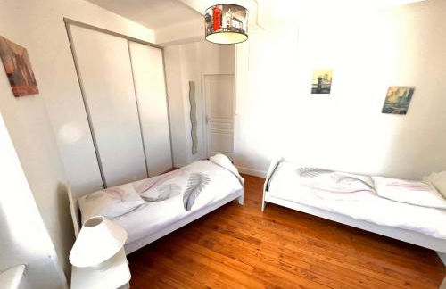 Appartement centre-ville très spacieux avec 4 chambres - Foto 12