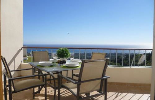 Fine Duplex Apartment with Stunning Sea Views - Foto 1