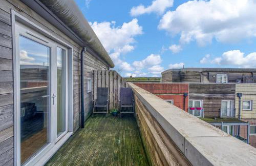 Cosy Central 2-Bed Flat City View & Parking - Foto 22