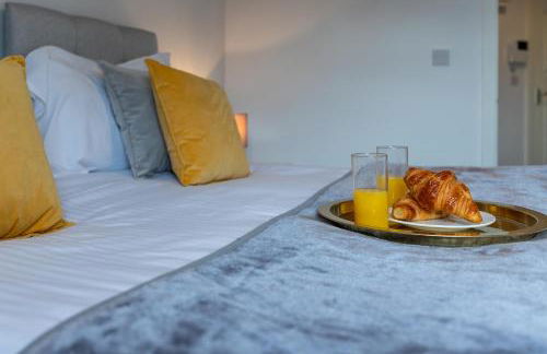 The Eldern - Spacious, Netflix, free Parking, close to A1 - Photo 24