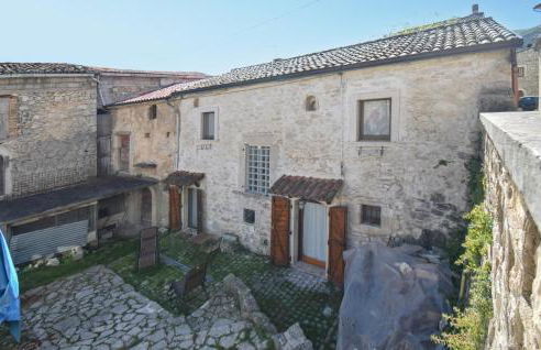 4 Bedroom Stunning Home In Montenero Val Cocchiar - Foto 3