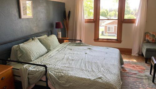 Historic Glacier Getaway with Spectacular Views-20mins to Glacier National Park-10mins to airport and walkable to downtown! - Foto 4