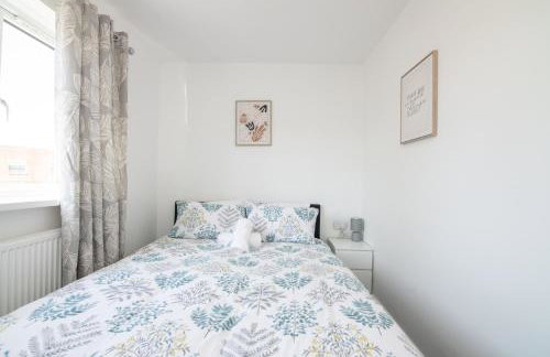 Modern Two Bedroom House with Parking - Foto 4