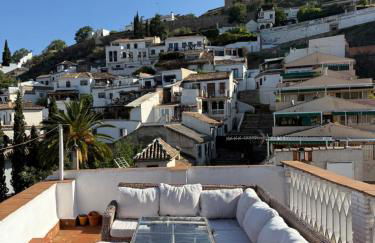 Casa con maravillosas vistas y terraza - Foto 1