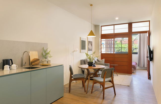 Alma House - Photo 13