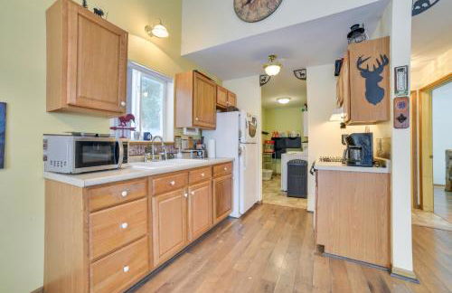 Family Nature Escape! South Branch Haven with Deck - Foto 6