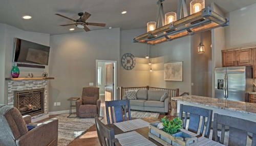 Lead Family Home with Hot Tub, 2 Mi to Deer Mountain - Foto 3