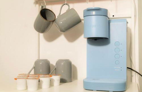 The Minimalist Escape - Modern 1BD in the Heights - Foto 12