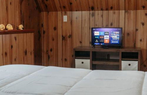 The Quiet Piper near Piper Pond, Trails, Fireplace - Foto 43