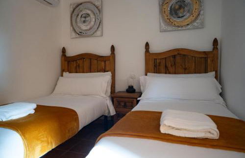 'El Mirador de Sotillo', un Oasis de Confort con Piscina y Jacuzzis - Photo 60