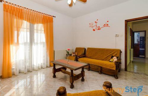 Apartment with a private POOL - Foto 32