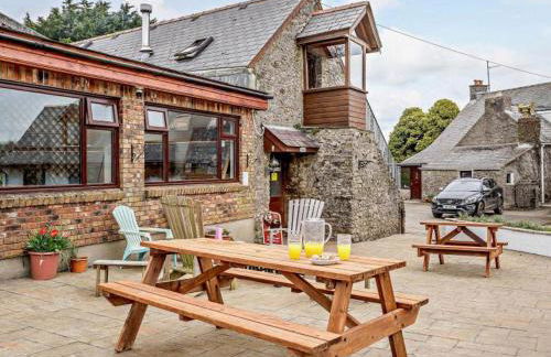 Driftwood Barn - Photo 9