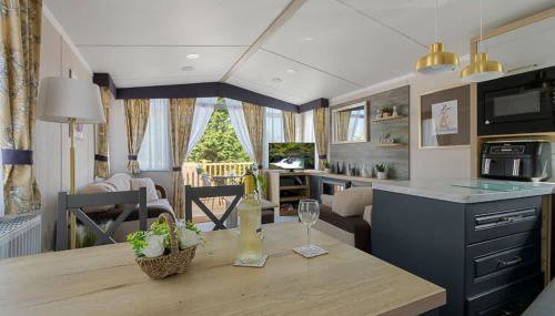 Lake View Escape - Fishing Lakes, Heated Outdoor Swimming Pool 500yrds on Sister Park , Pool Open April to September - Foto 4, stove, pet friendly