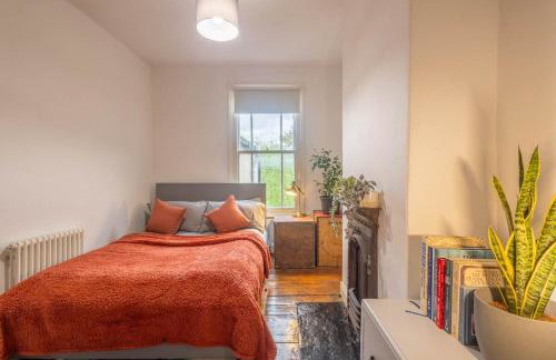 Large House, Garden, 3 Bedrooms - Foto 28