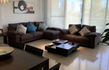 Art and Sciences view luxury apartment - Foto 14