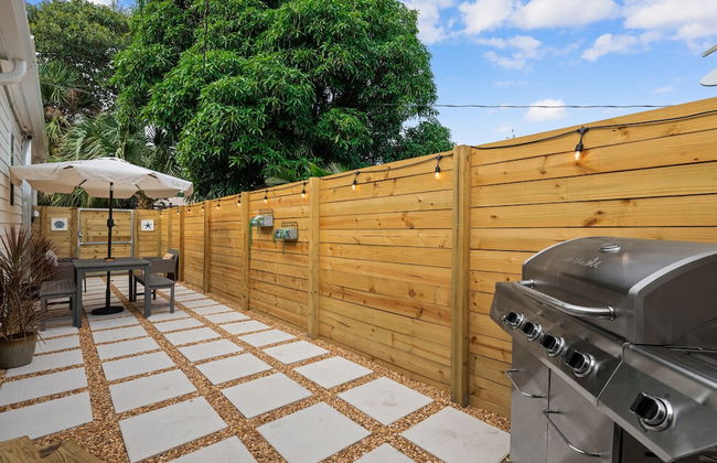 Stylish Luxury Home Near Beach & DT - Foto 12